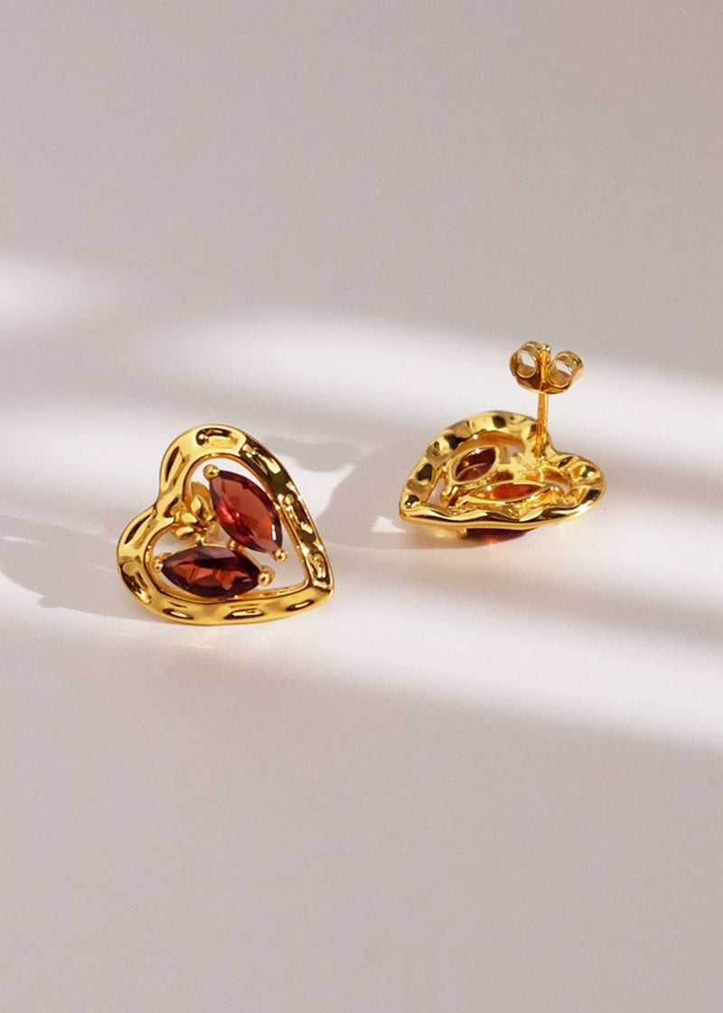 Women's Jewelry Natural Red Stone 18K Gold Plate Heart Stud Earrings