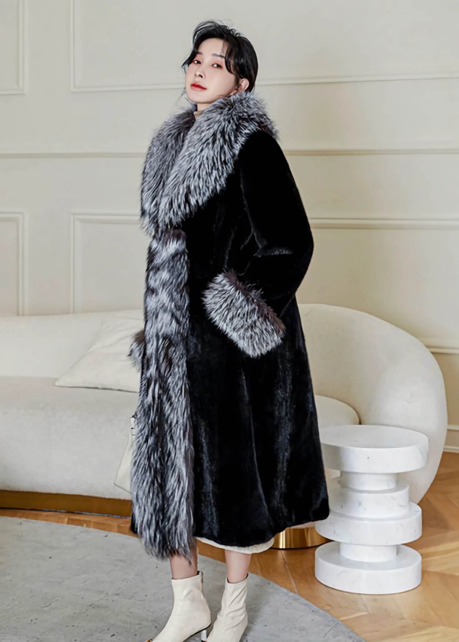Bailey Black Faux Fur Coat – Vivian Seven