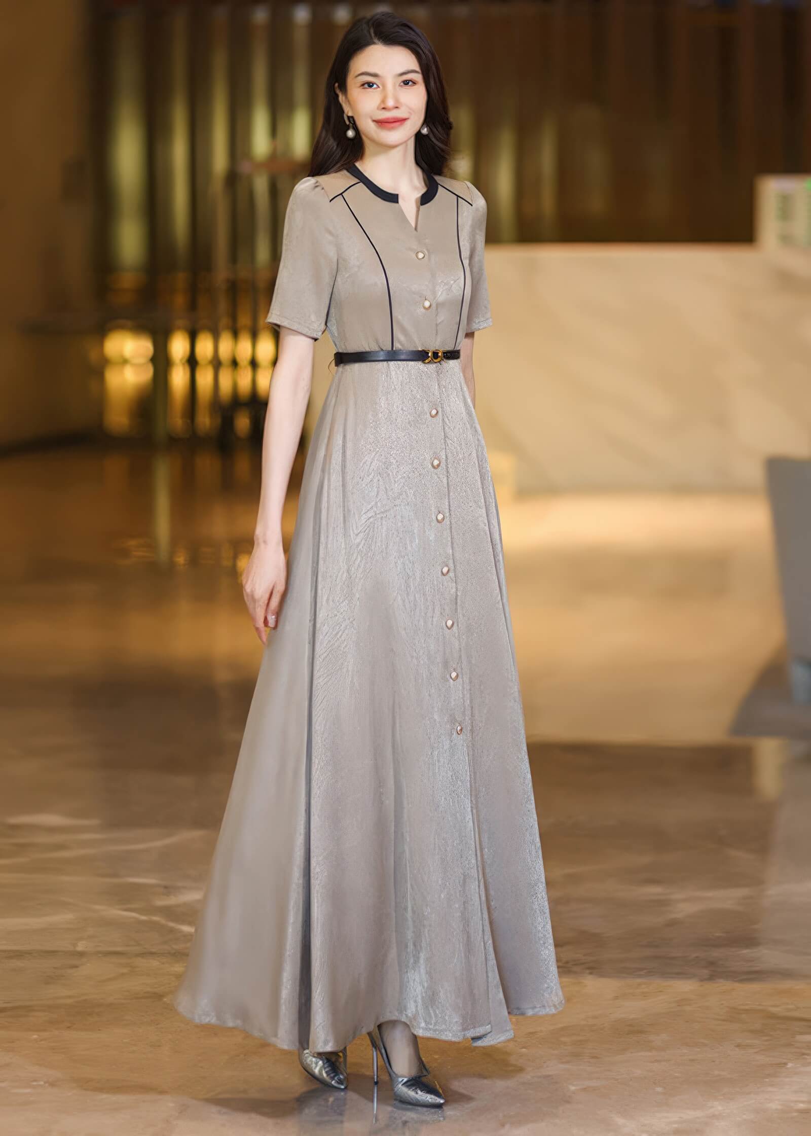 Elegant Button-Down Maxi Dress in Champagne Taupe Champagne / L