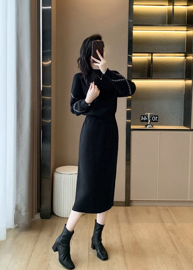 Knit Crewneck Pullover Sweater Skirt Two-Piece Set