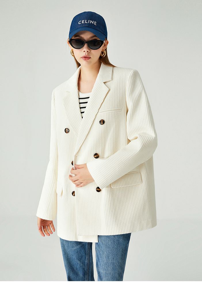 white velvet blazer women