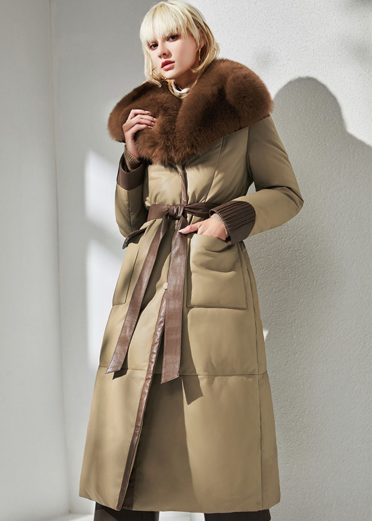 Ladies fur hotsell collar coat