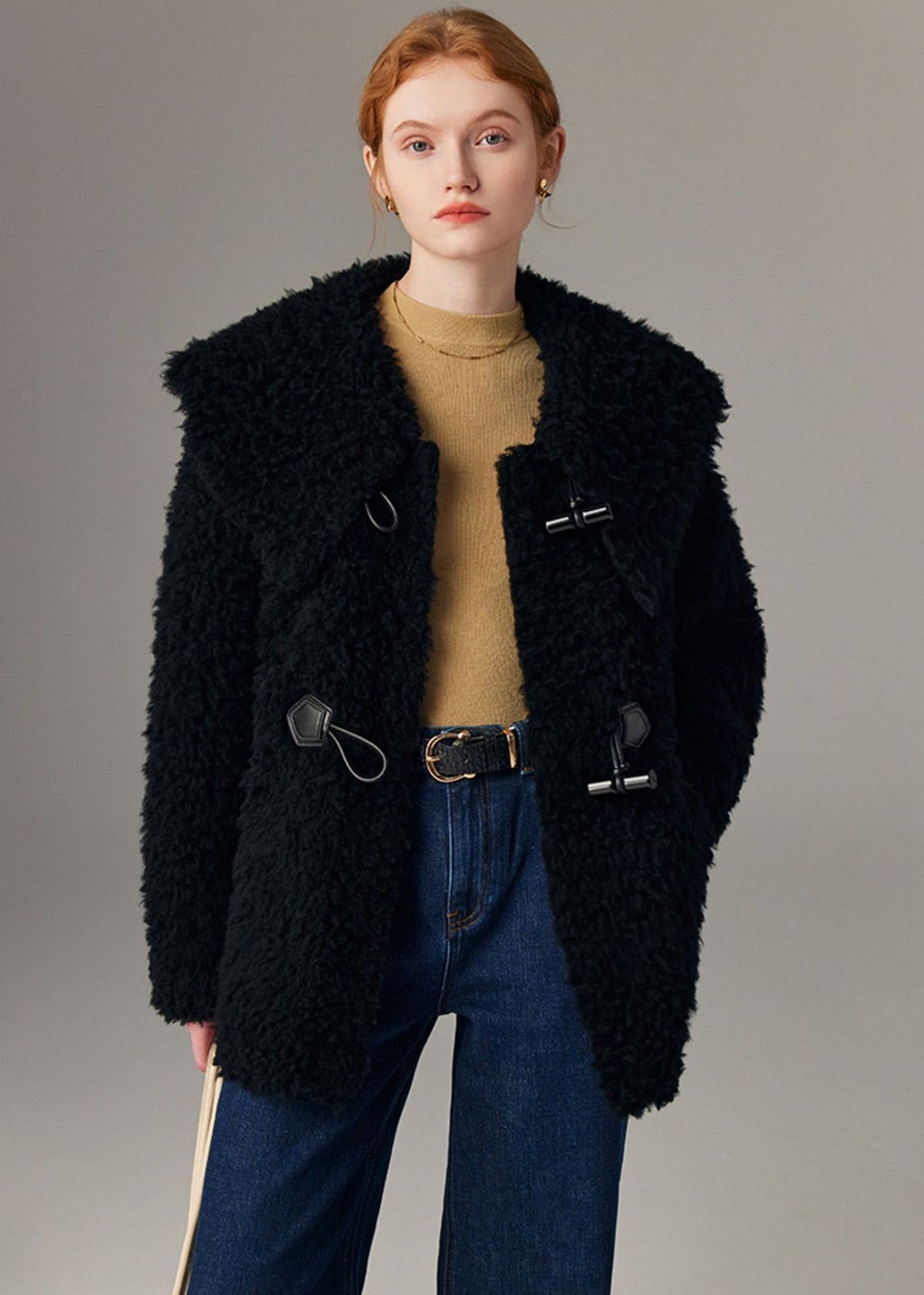 Women's Winter Big Spread Collar Wool Fur Coat