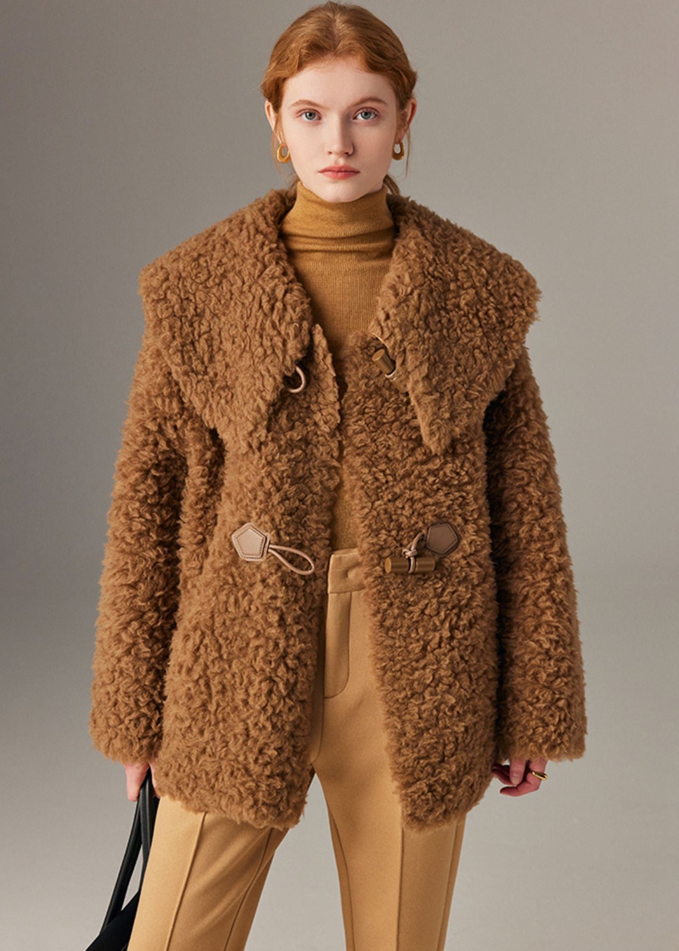 Big Spread Collar Wool Fur Coat – Vivian Seven