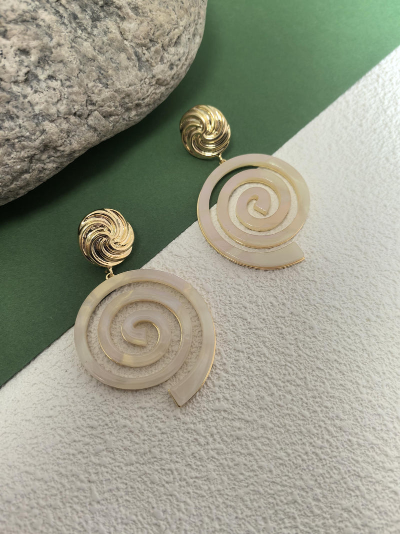 Women&#39;s Swirl Acrylic Drop Statement Earrings