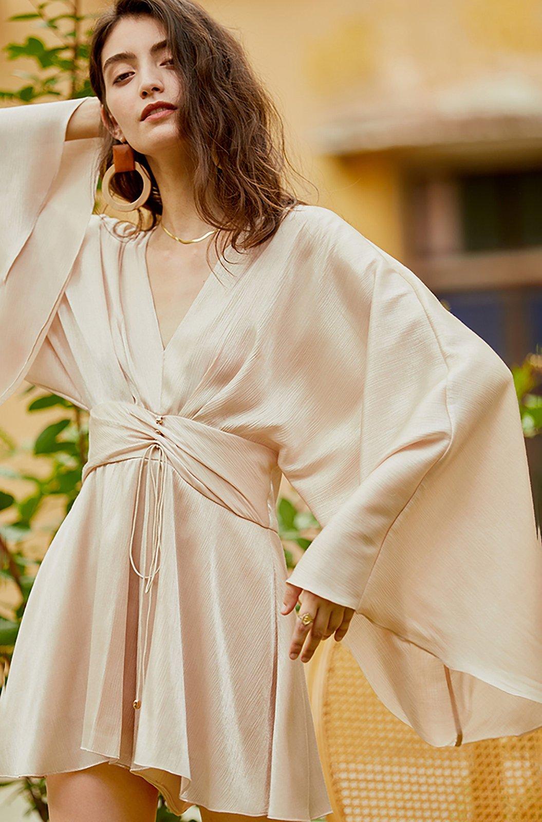 Relaxed Champagne V-neck Cocktail Dress | Vivian Seven M Relaxed Champagne V-neck Cocktail Dress | Vivian Seven M