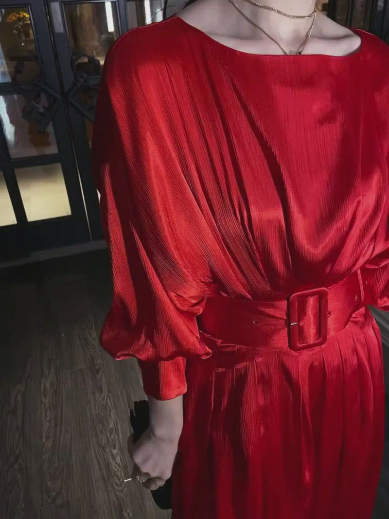 Femmes Rouge Satin Plis Long Midi Robe Formelle Robe